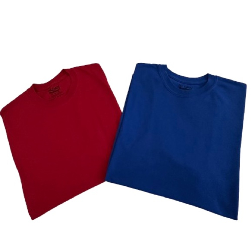 Gildan Man's XL Bundle Of 2 Red & Blue Short Sleeve Pullover Cotton Blend Tees